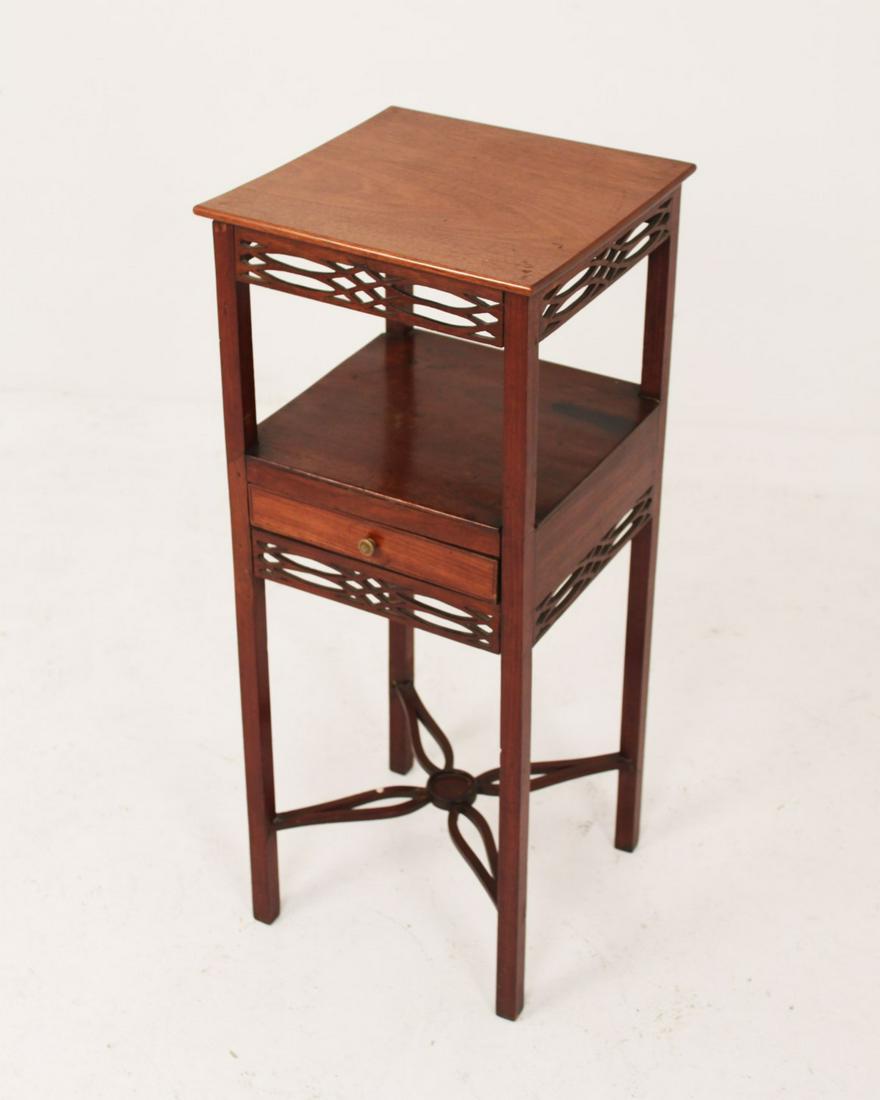 PETITE GEORGE III MAHOGANY 2 TIER KETTLE STAND (1 of 1)
