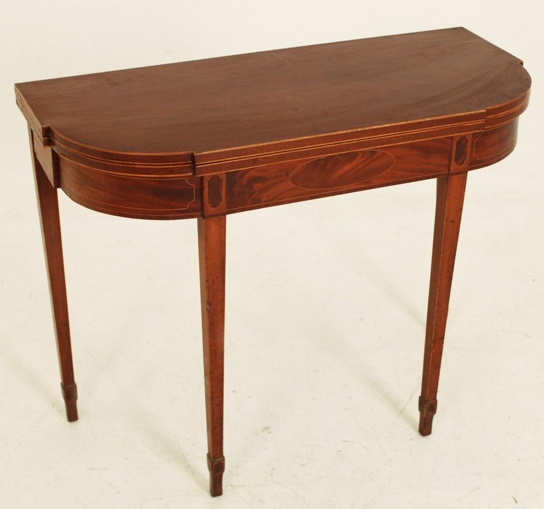 AMERICAN MAHOGANY FLIP -TOP GAMES/TEA TABLE (1 of 3)