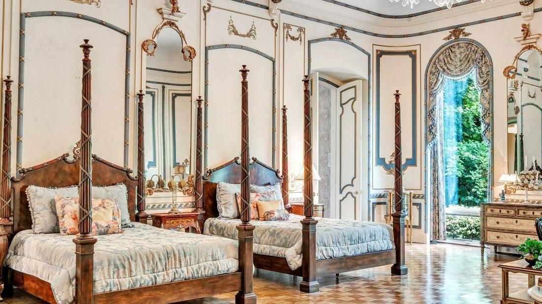 Henredon four poster bed best sale