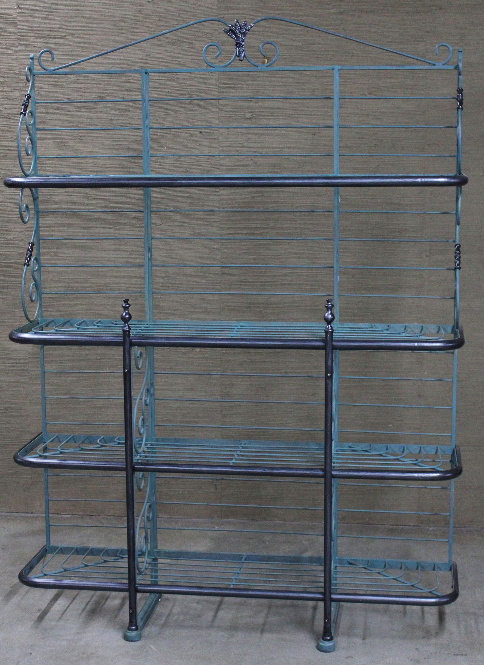 Perfit Fils Ltd Paris bakers rack (1 of 3)