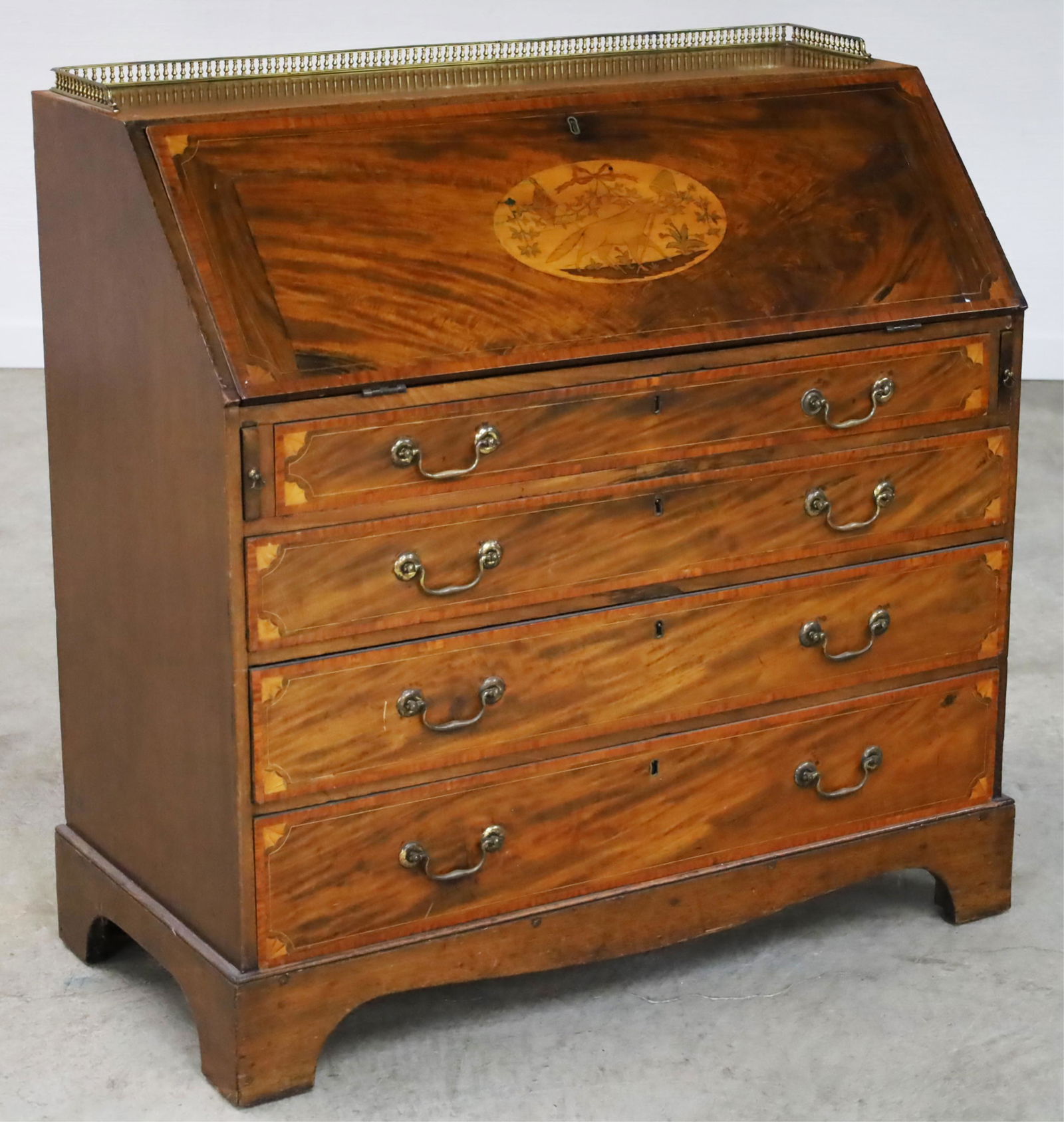 Georgian mahogany slant front bureau (1 of 6)
