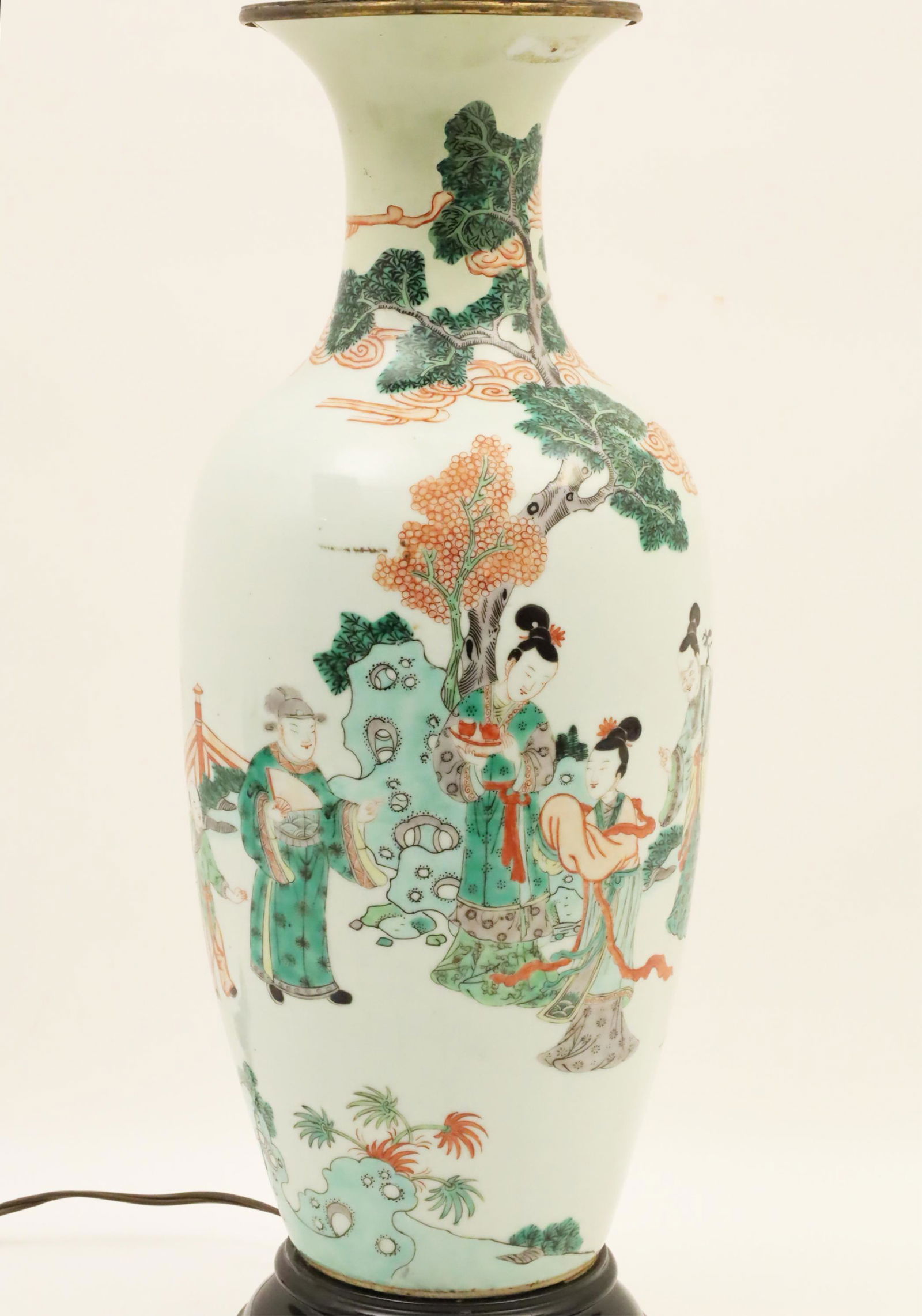 Chinese Famille Verte Vase (1 of 4)