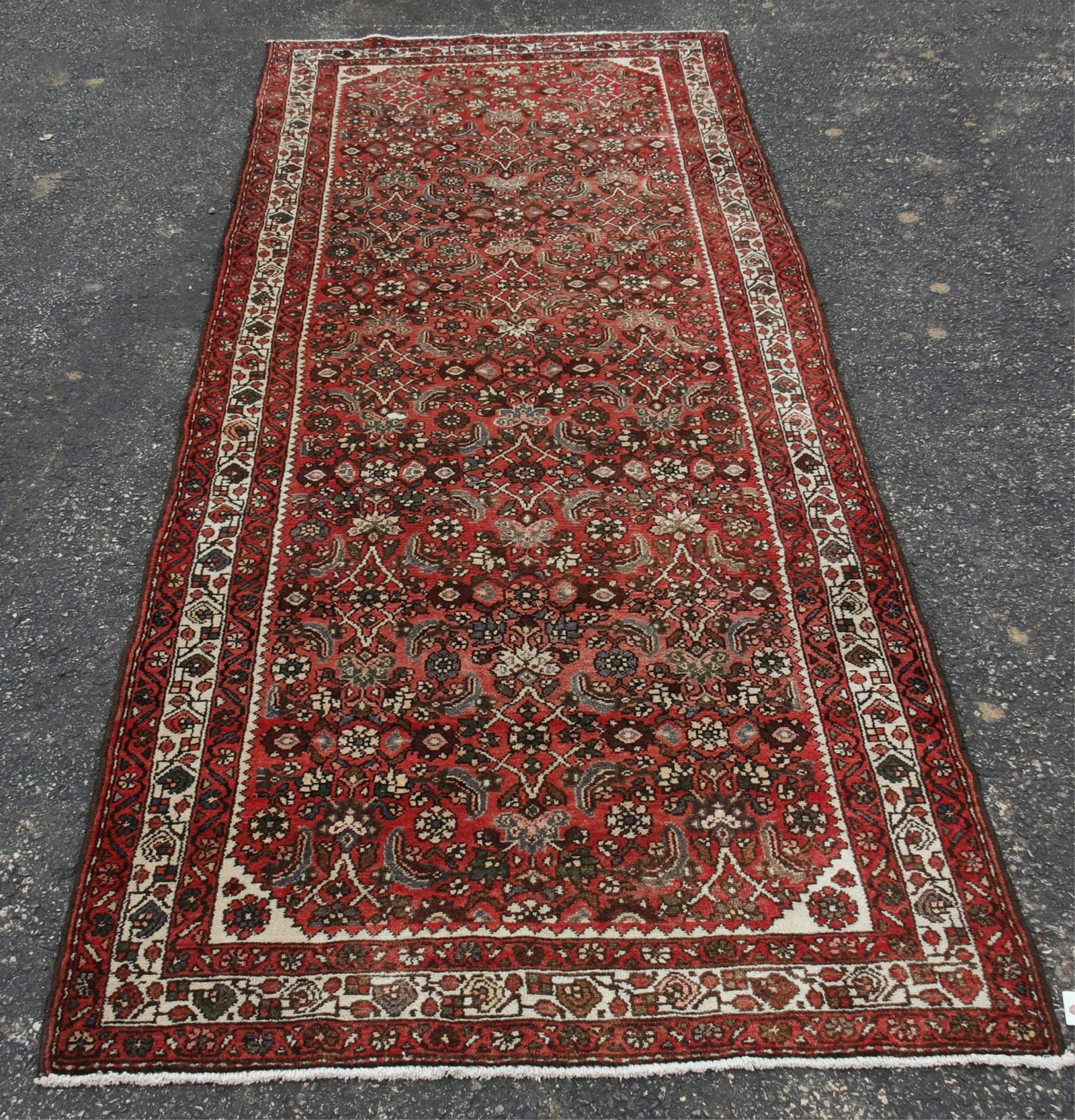 Oriental Rug 3'8" X 9'7" Hoseinabad (1 of 2)