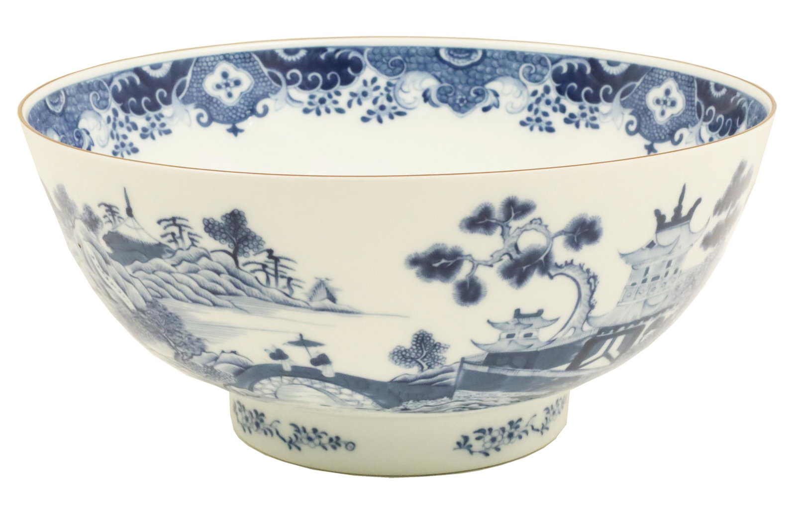 LARGE CHINESE EXPORT STYLE PORCELAIN PUNCH BOWL (1 of 5)