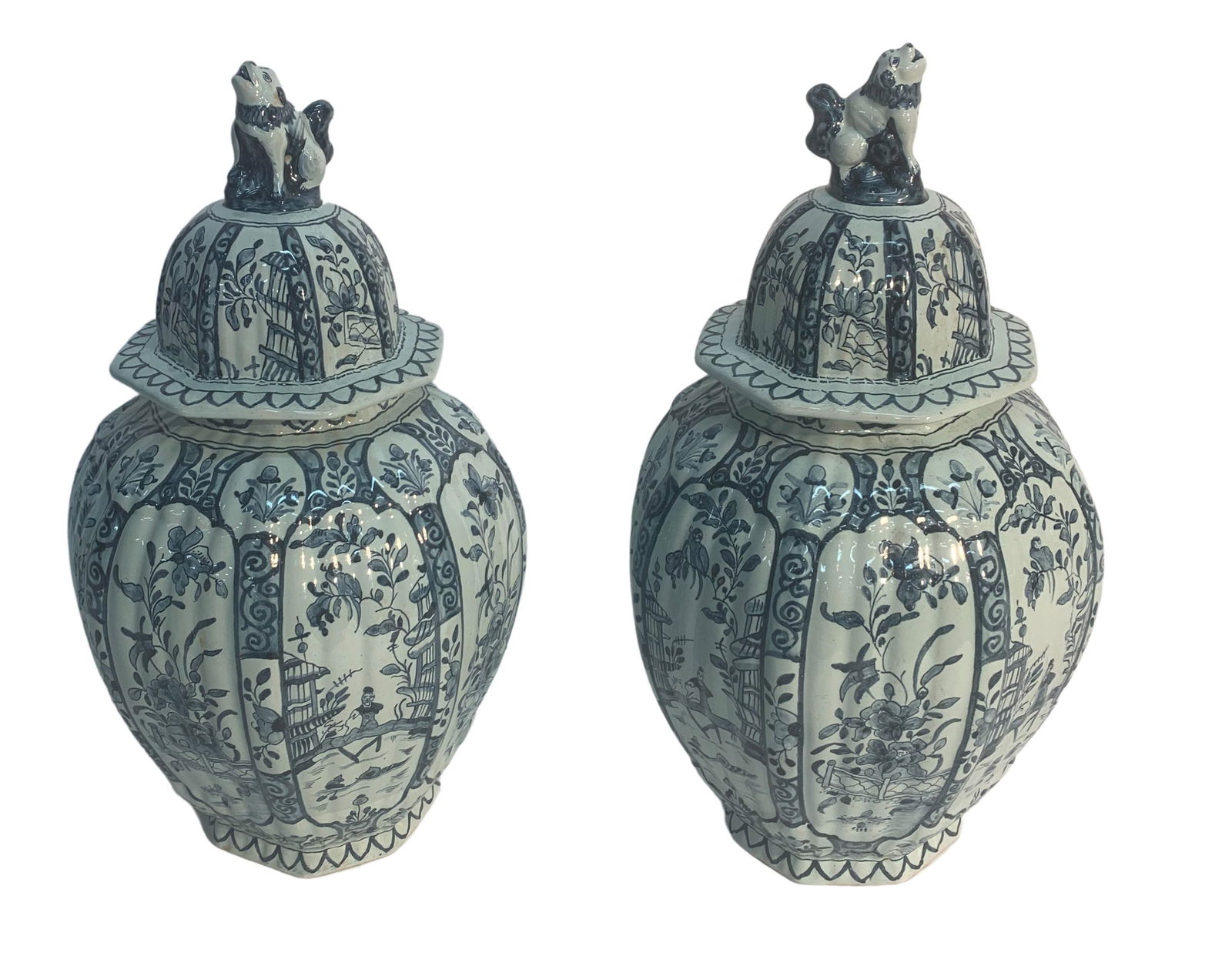 PR. OF B/W DELFT COVERED JAR (1 of 3)