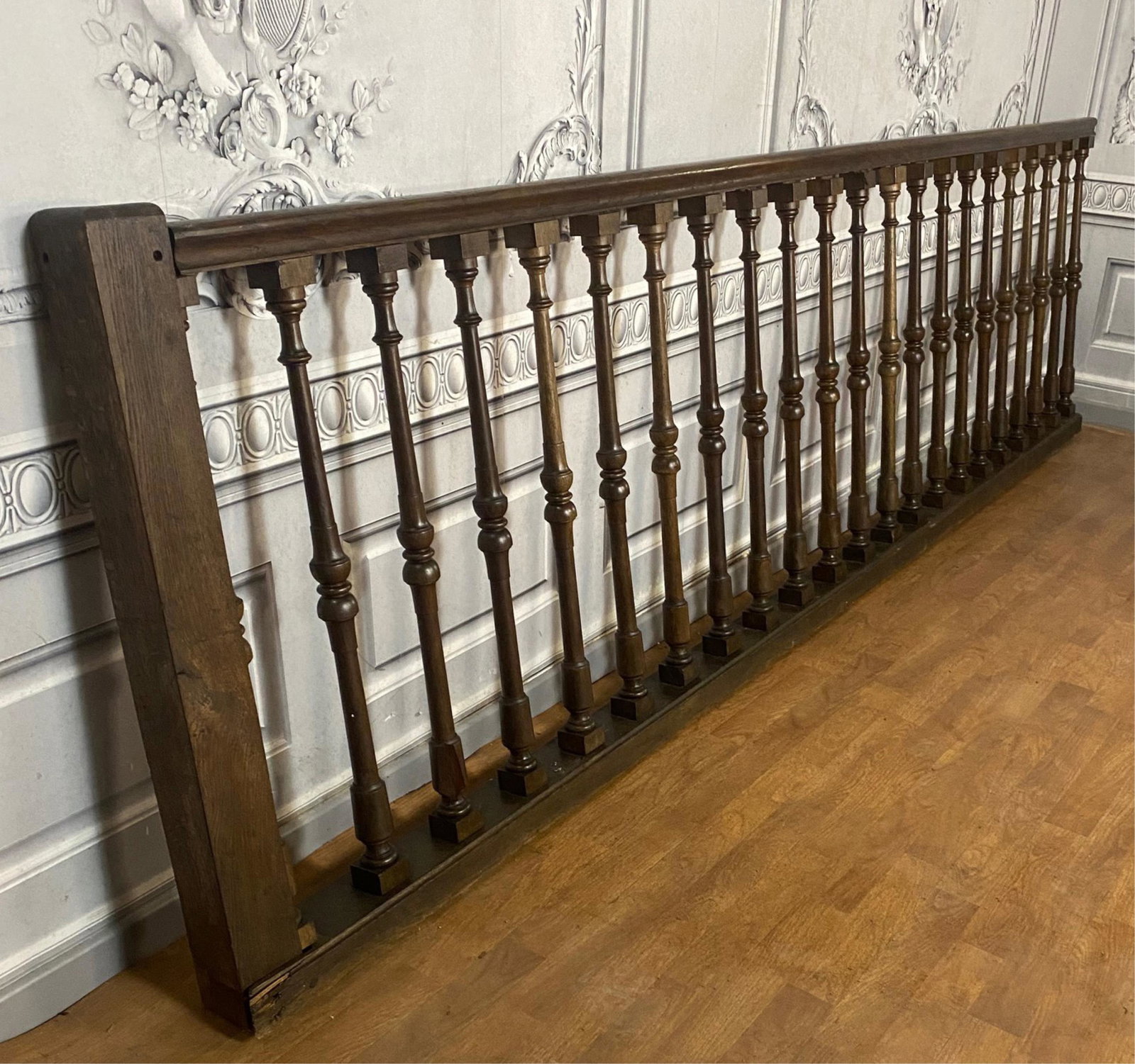 ANTIQUE FRENCH OAK BALUSTRADE (1 of 1)