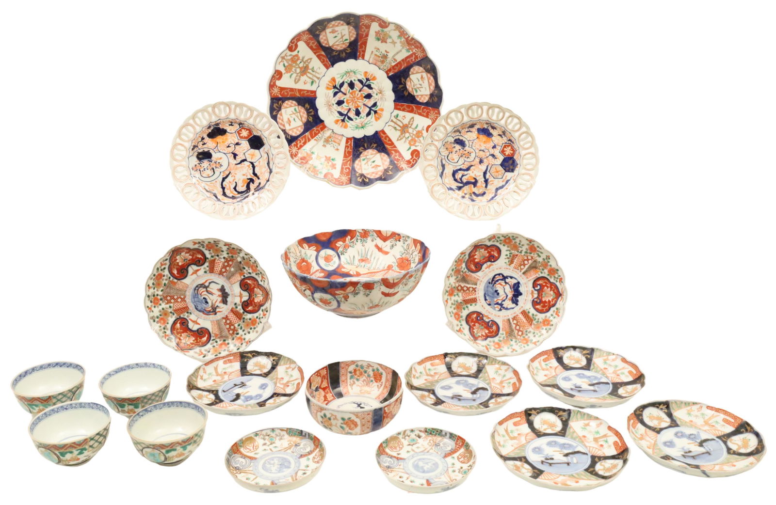 18 PCS OF IMARI PORCELAIN (1 of 15)