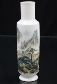 CHINESE JINGDEZHEN PORCELAIN ROULEAU VASE