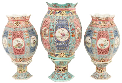 CHINESE PORCELAIN WEDDING LAMP 3PC GARNITURE