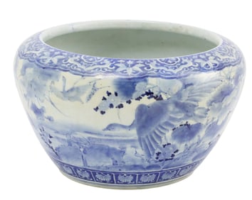 CHINESE B/W PORCELAIN FISH BOWL