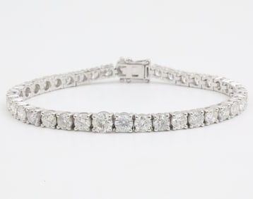 PLATINUM AND 12.21CT DIA BRACELET