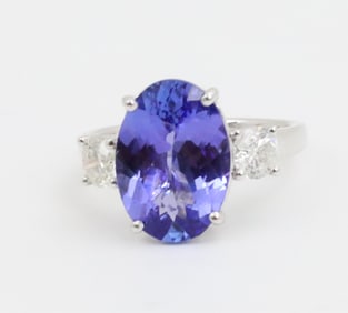 4.96CT TANZANITE DIAMOND AND PLATINUM RING