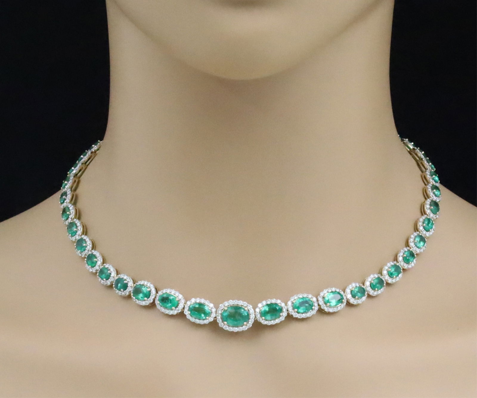 14K GOLD EMERALD AND DIAMOND NECKLACE (1 of 6)