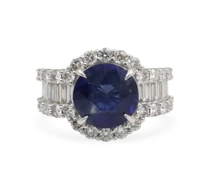 SRI LANKA SAPPHIRE AND DIAMOND RING, GIA