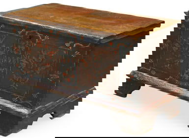 CONTINENTAL PAINTED BLANKET CHEST, 19TH C.