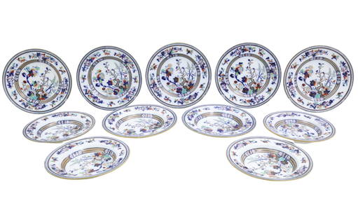 11PC LOT ENGLISH IRONSTONE, PINDER, BOURNE, & HOPE: Eleven piece lot English irontstone by Pinder, Bourne, & Hope, Dresden pattern, comprised of five 10" dinner plates, two 10" and four 9.5" dinner bowls, marked on reverse, mid 19th century; Condition: