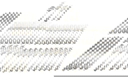 50PC GORHAM BARONIAL  STERLING FLATWARE, 68 T.O.W.: 50 piece set of sterling silver flatware by Gorham, Baronial pattern, consisting of 10 dinner knives, 10 dinner forks, 10 salad forks, 10 dinner spoons, 6 table spoons, butter knife, ladle, meat fork,