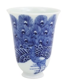 CHINESE BLUE AND WHITE PORCELAIN TEACUP, LATE QING