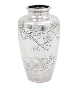 JAPANESE SILVER VASE, LATE MEIJI