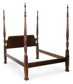 MAHOGANY QUEEN SIZE POSTER BED