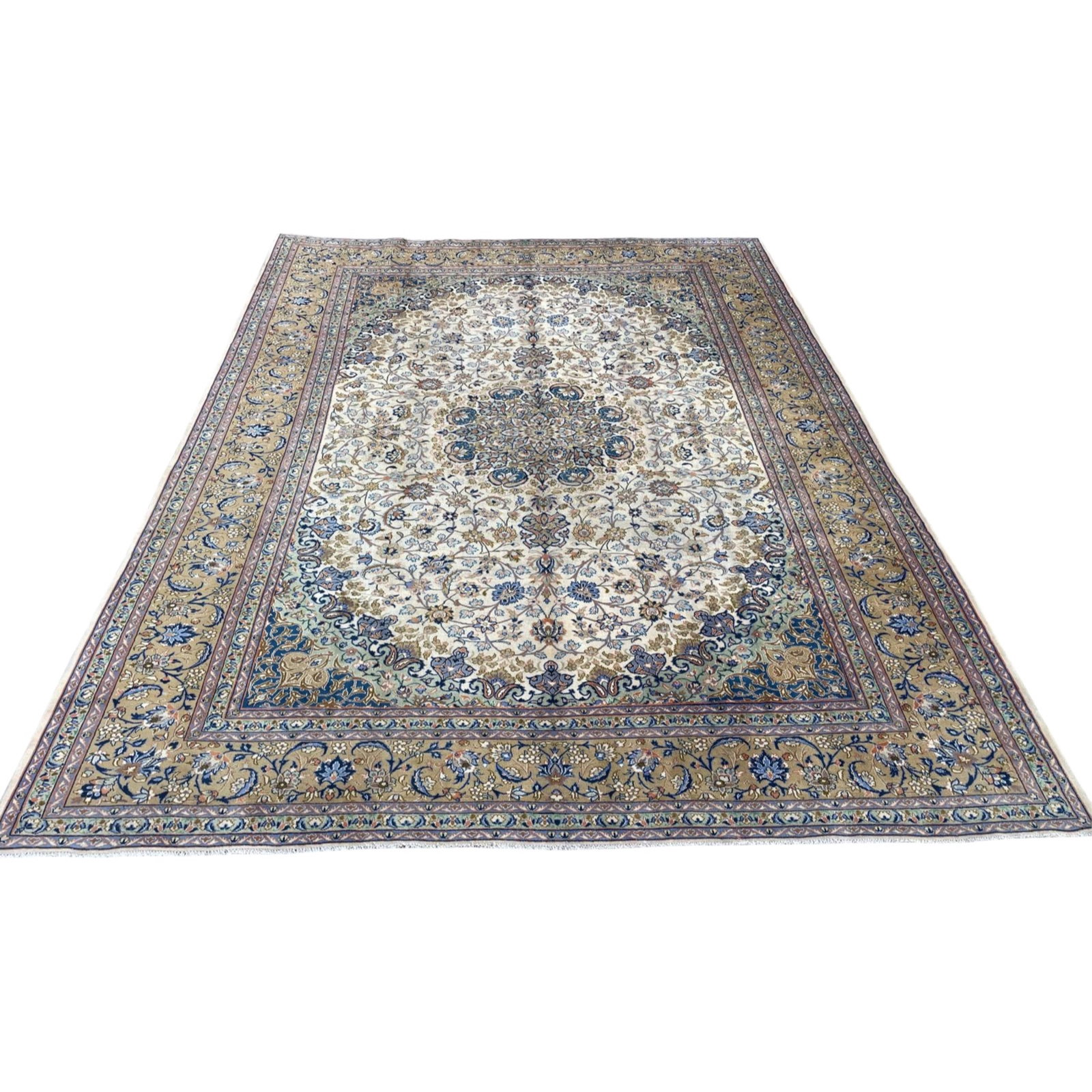 KASHAN RUG 11'7 X 15'9: Kashan rug 11'7 x 15'9