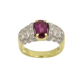 18K THAI RUBY AND DIAMOND RING