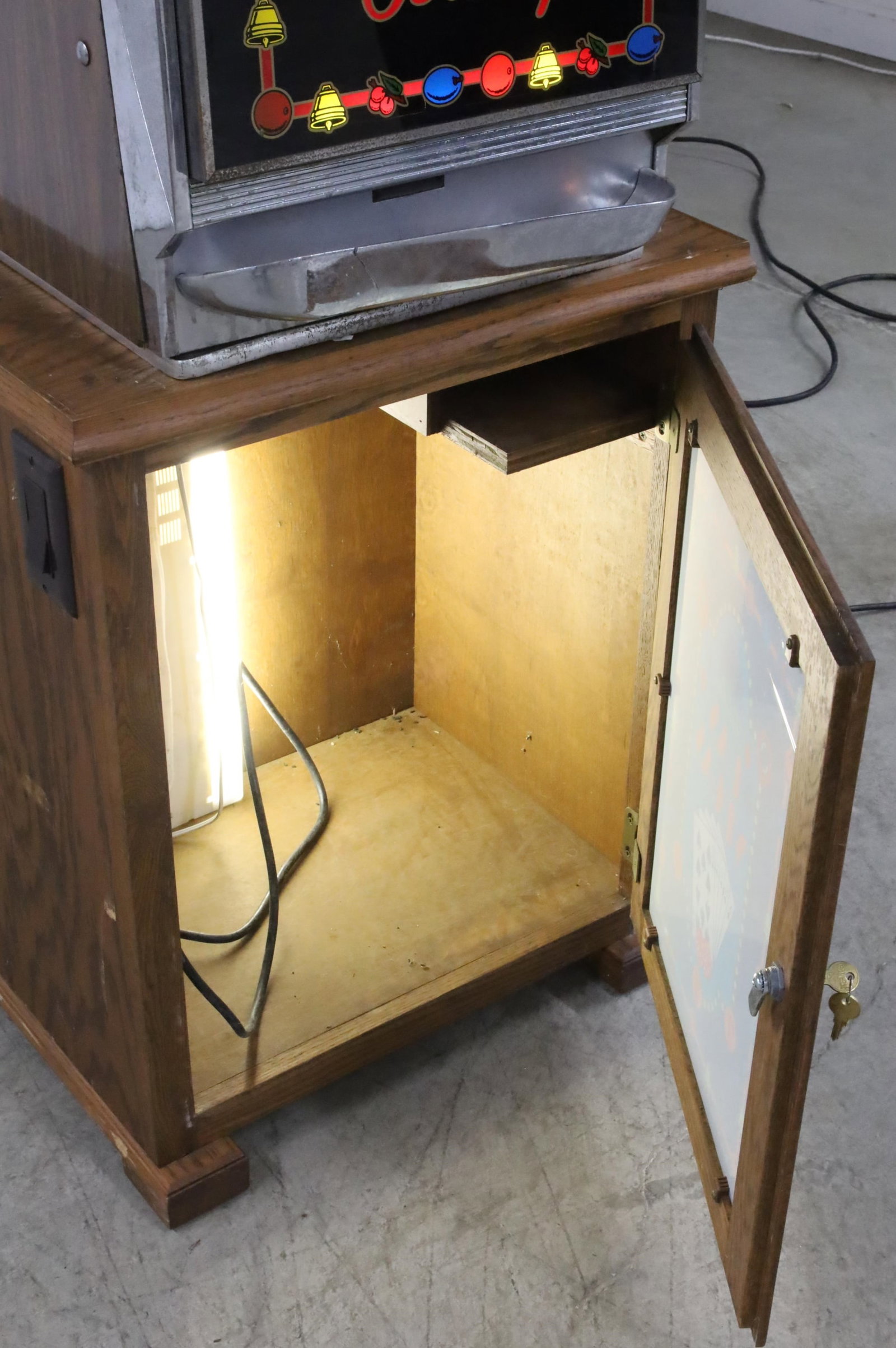 BALLY 25 CENT MONEY HONEY SLOT MACHINE - 5