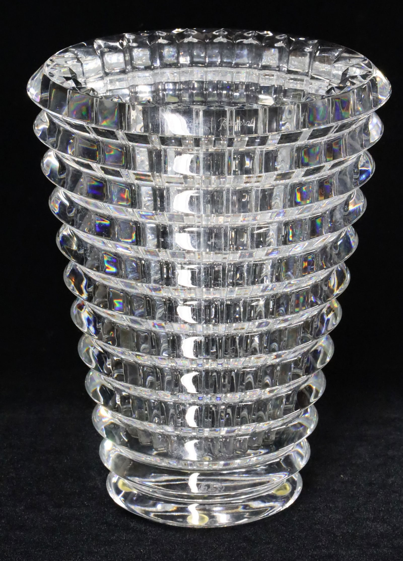 BACCARAT CRYSTAL EYE VASE (1 of 4)