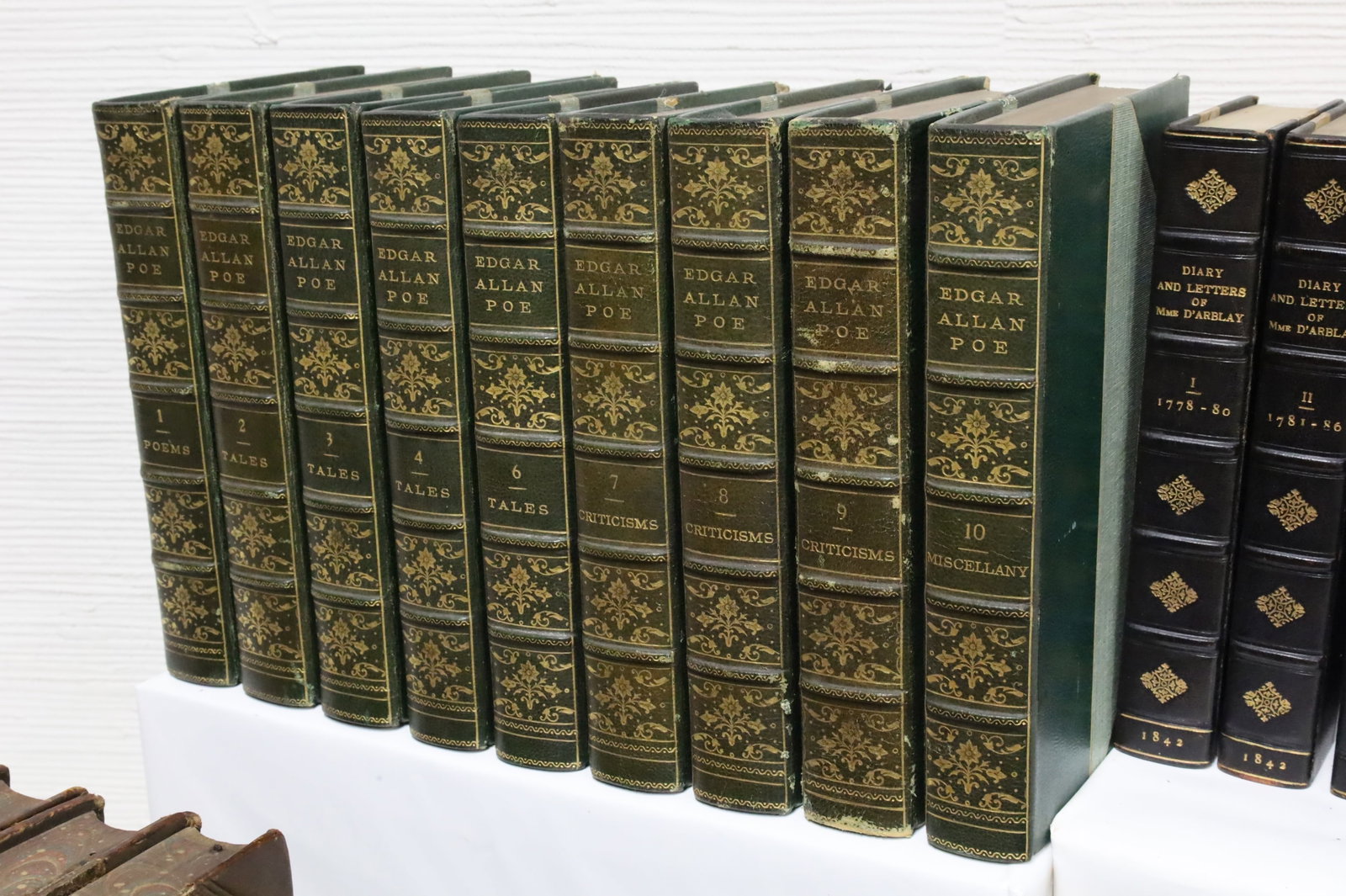 37PC L/B BOOKS, INCL. POE, D'ARBLAY, EMERSON, ETC - 2