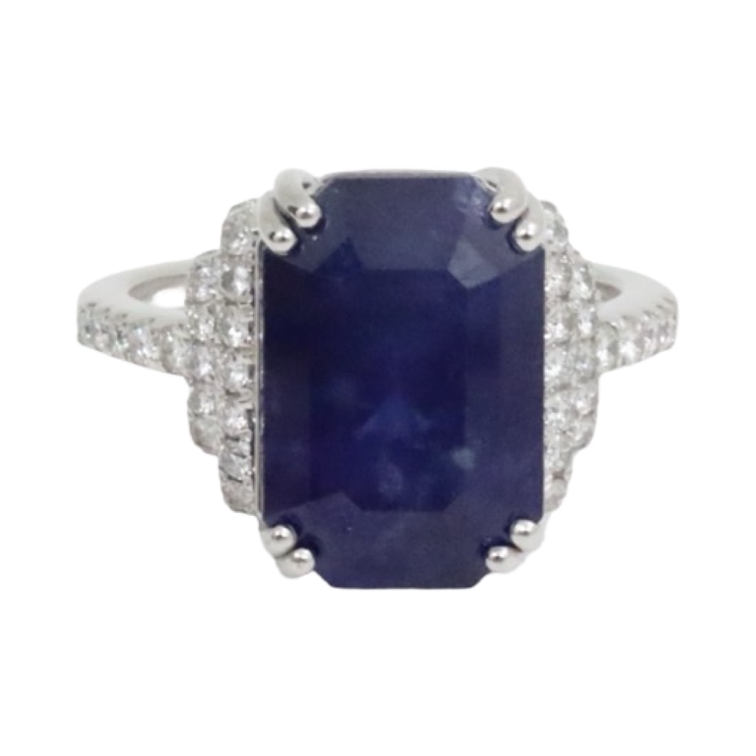 PLATINUM 9.57CT SAPPHIRE RING: Platinum 9.57 GIA certified Sapphire ring with .47cts diamonds . gross weight 10.7grams .size 6.75 . Please see all photos, appraisal, and GIA#2235581765. Note: this lot must be paid with bank wire tr