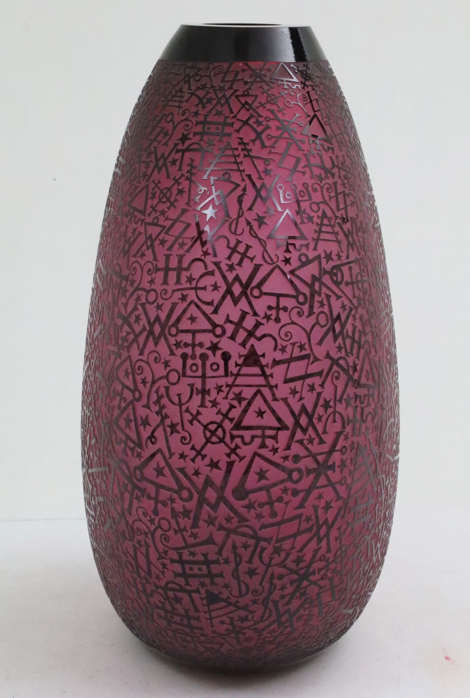 DUNCAN McCLELLAN ALCHEMY VASE - 2