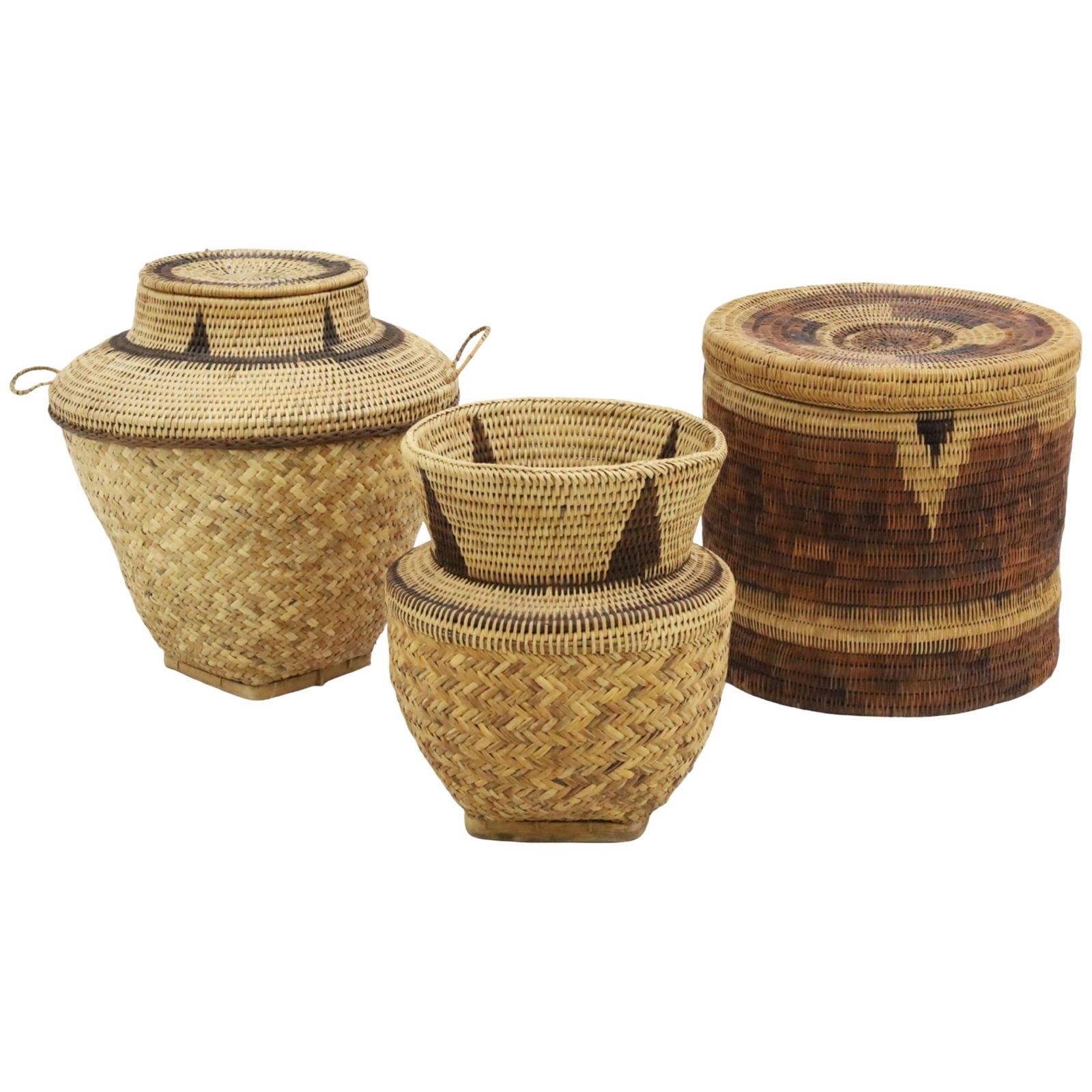 THREE NATIVE AMERICAN WOVEN BASKETS (1 of 7)