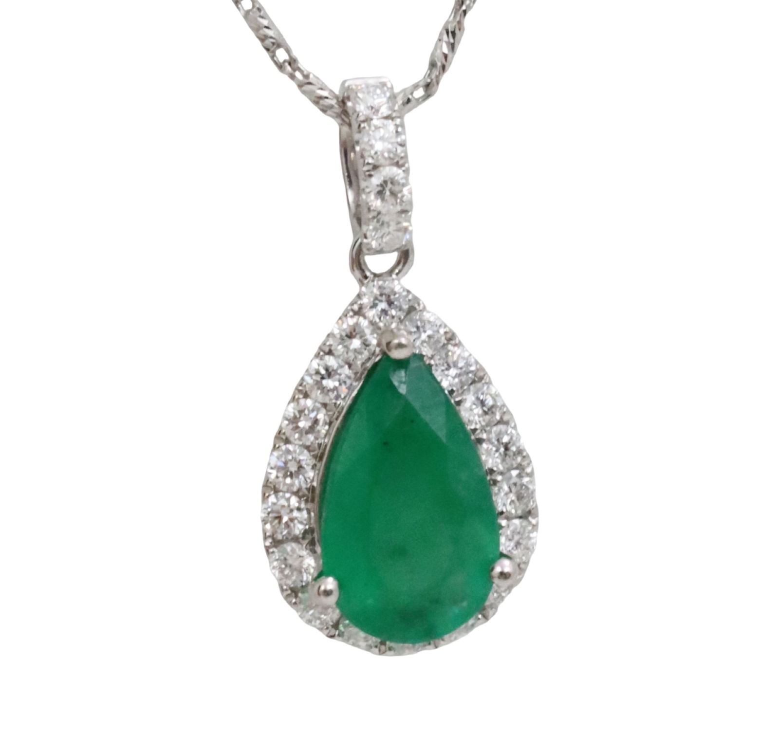 GIA EMERALD PENDANT: GIA certified pear shaped emerald pendant with 2.34 carat center surrounded by .68cts of VS1-VS2 diamonds on 18k gold chain. Please see all photos and GIA #5231644934 and appraisal for $28,850. gross