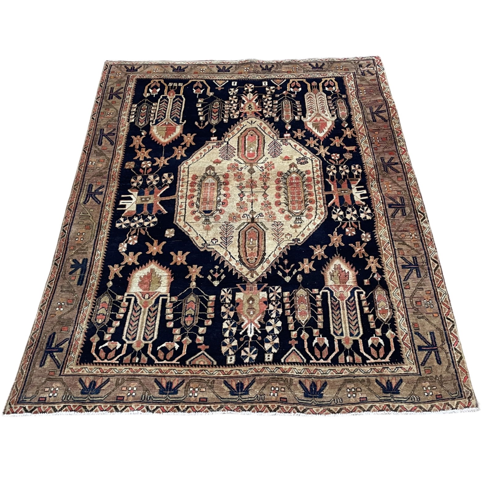 AFSHAR RUG 4'9 X 6'4: Afshar rug 4'9 x 6'4