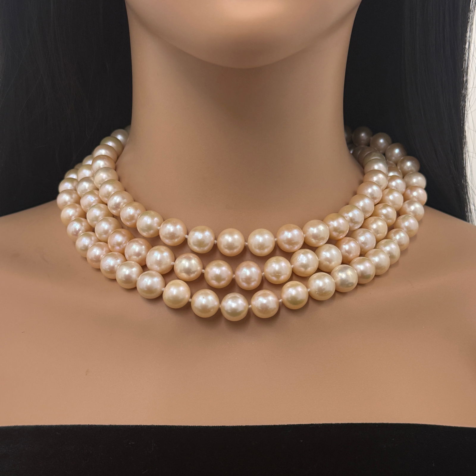 BLUSH PEARL NECKLACE (1 of 2)