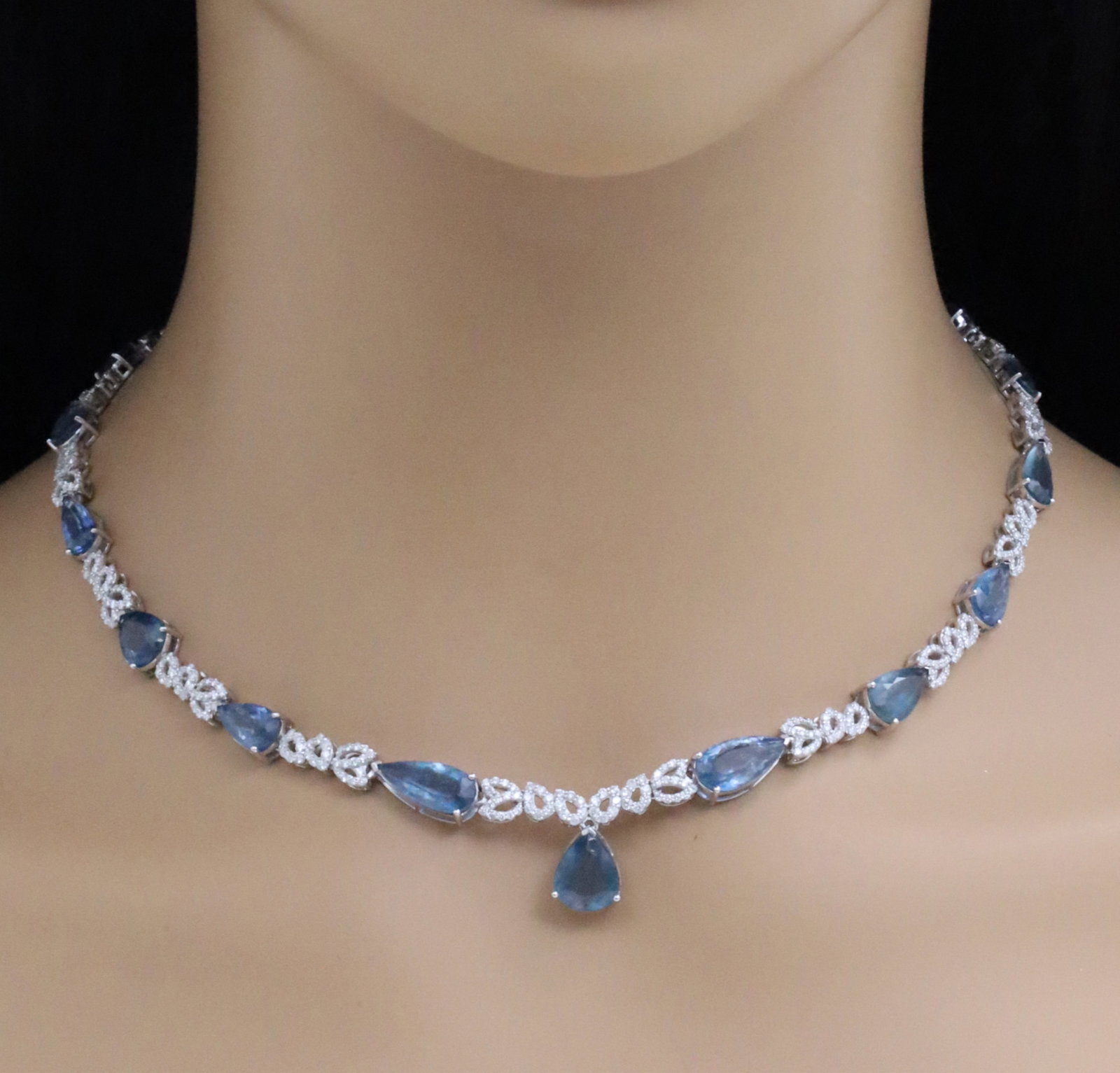 14K AQUAMARINE AND DIAMOND NECKLACE: 14k white gold aquamarine and diamond necklace with 19.52cts of pear shaped aquamarines and 2.84ct round brilliant diamonds. Please see all photos, appraisal, and GIA#5232529630. gross wieight of