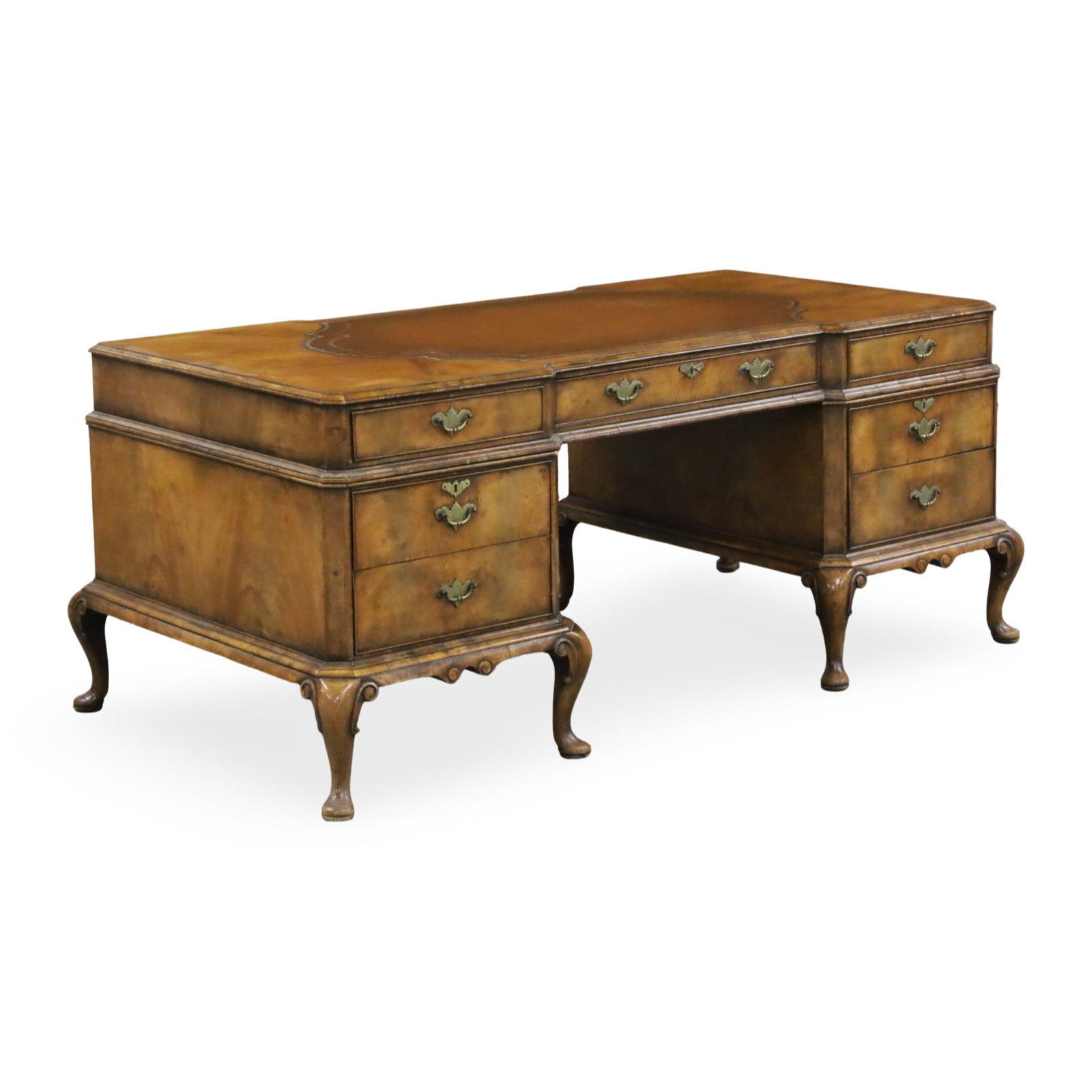 QUEEN ANNE STYLE EXECUTIVE DESK, 19TH C.: Fine Queen Anne style executive desk, the top having a shaped leather panel insert, double pedestals raised on cabriole legs with pad feet, 19th century; 31"H 72"W 36"D kneehole 24"H 28"W