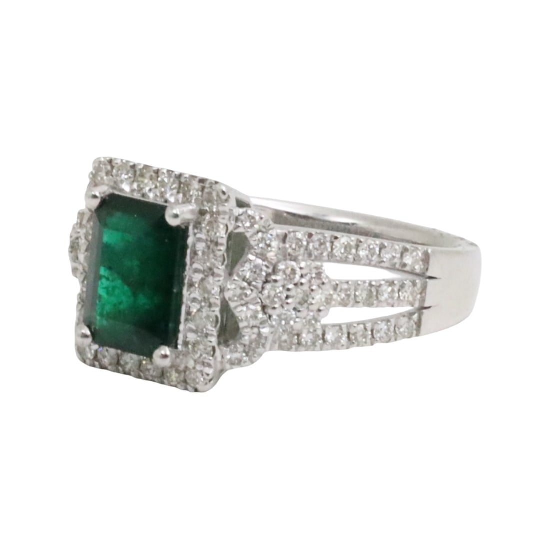 PLATINUM EMERALD AND DIAMOND RING - 2
