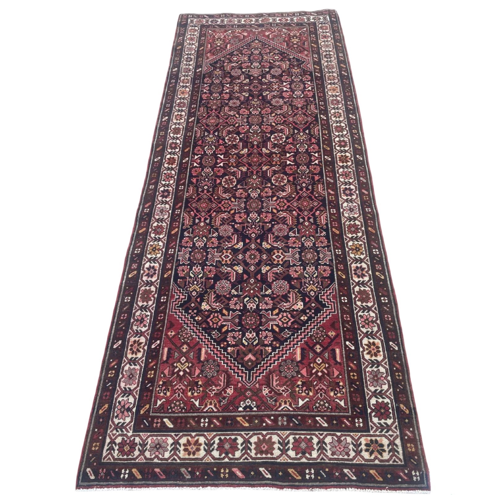 MALAYER RUG 4 X 10"5: Maylayer rug 4 x 10"5