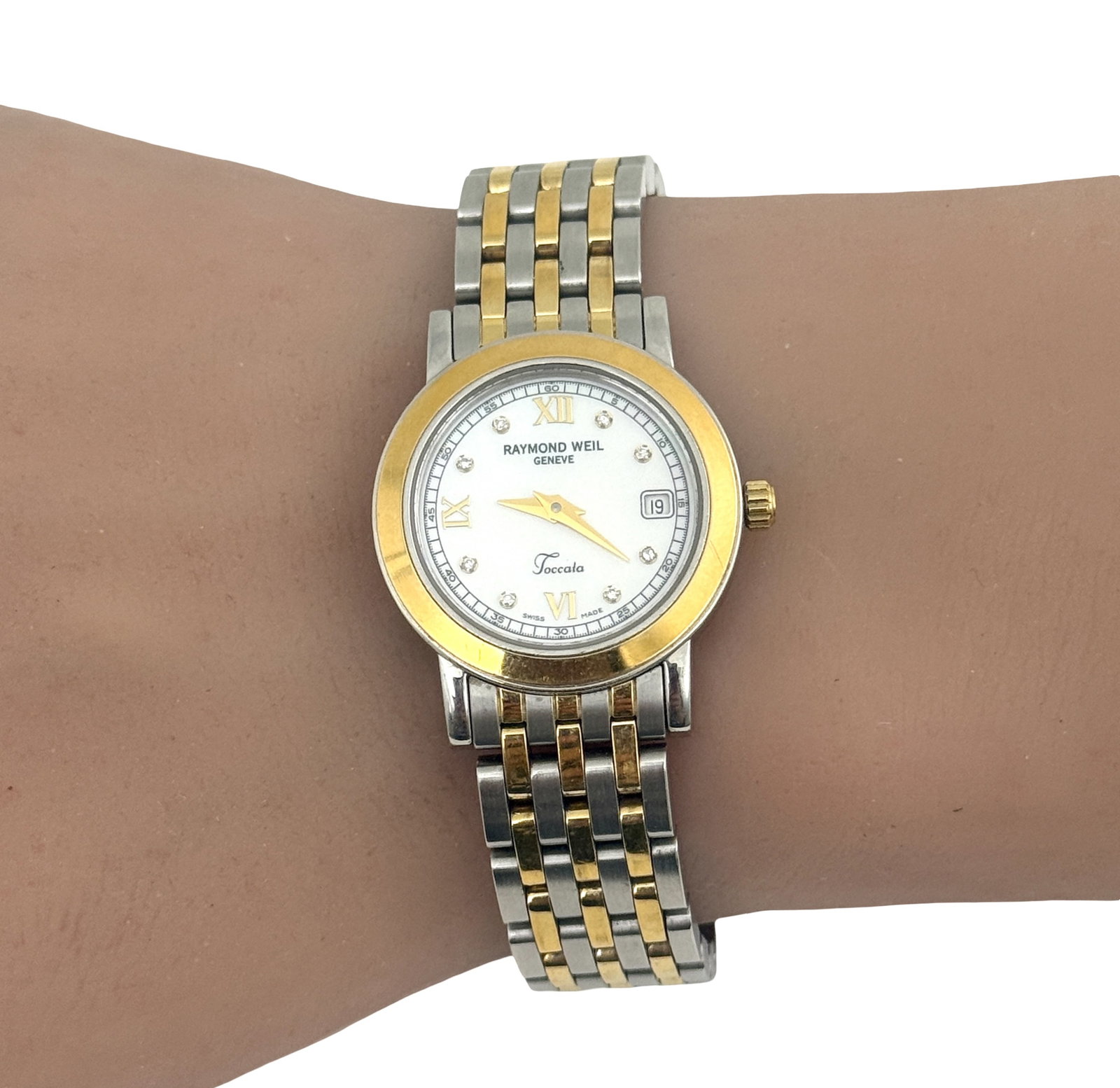 RAYMOND WEIL TOCCATA TWO TONE LADIES WATCH: Raymond Weil Toccata ladies watch, 25mm case in stainless steel and 18k gold fill with mother of pearl diamond dial, sapphire crystal, quartz movement, maintaining original box and extra bracelet link