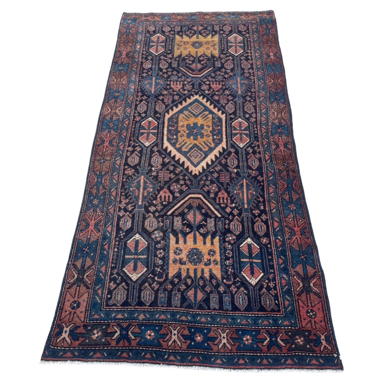 BIJAR RUG 3'10 X 9: Bijar rug 3'10 x 9