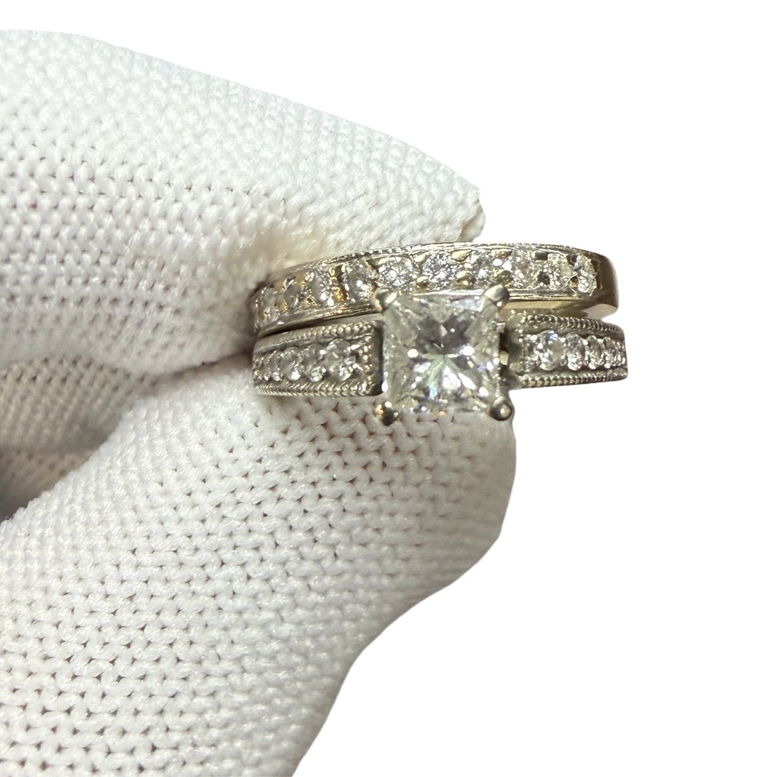 DIAMOND WEDDING SET - 4
