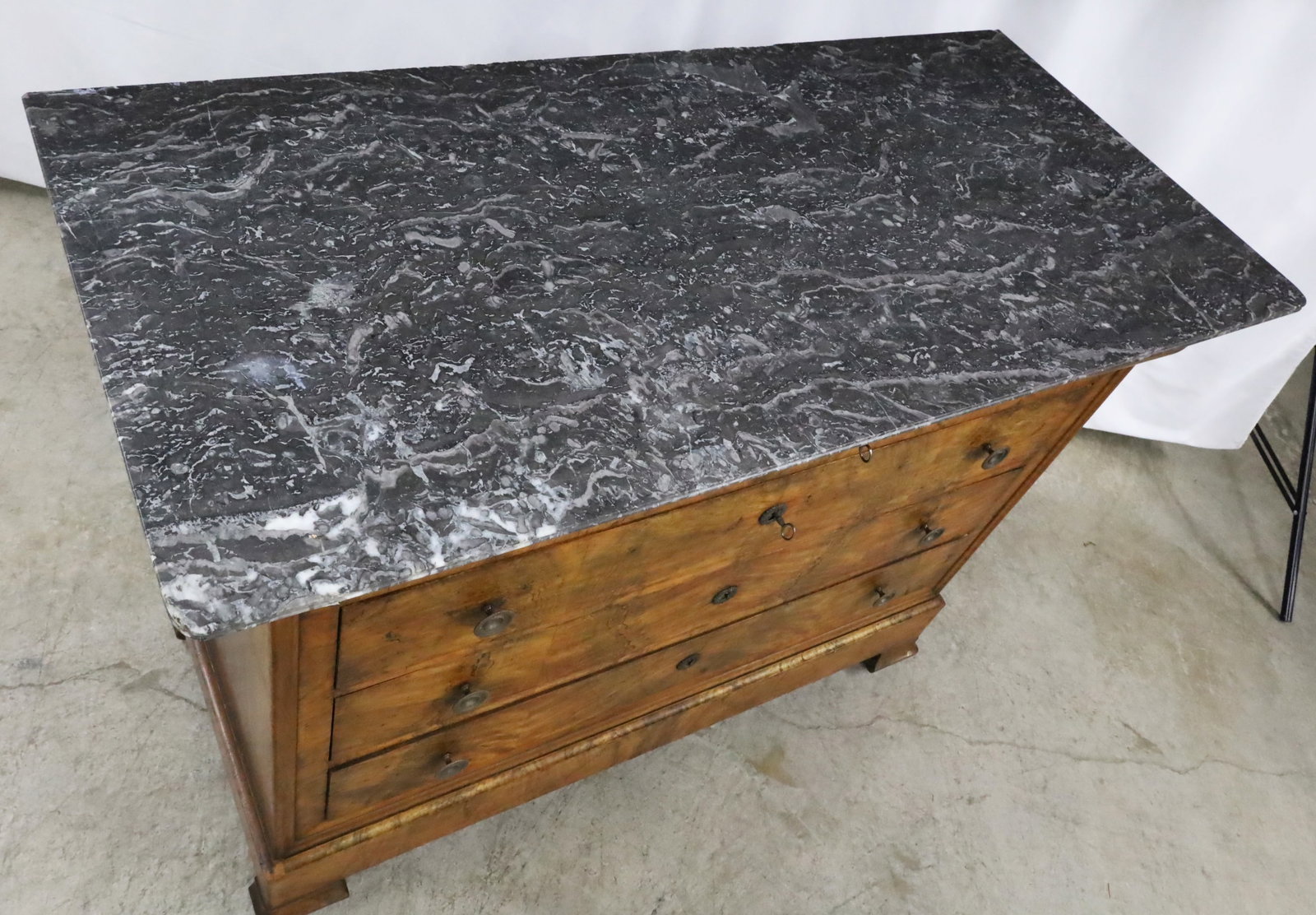 LOUIS PHILIPPE WALNUT COMMODE - 4
