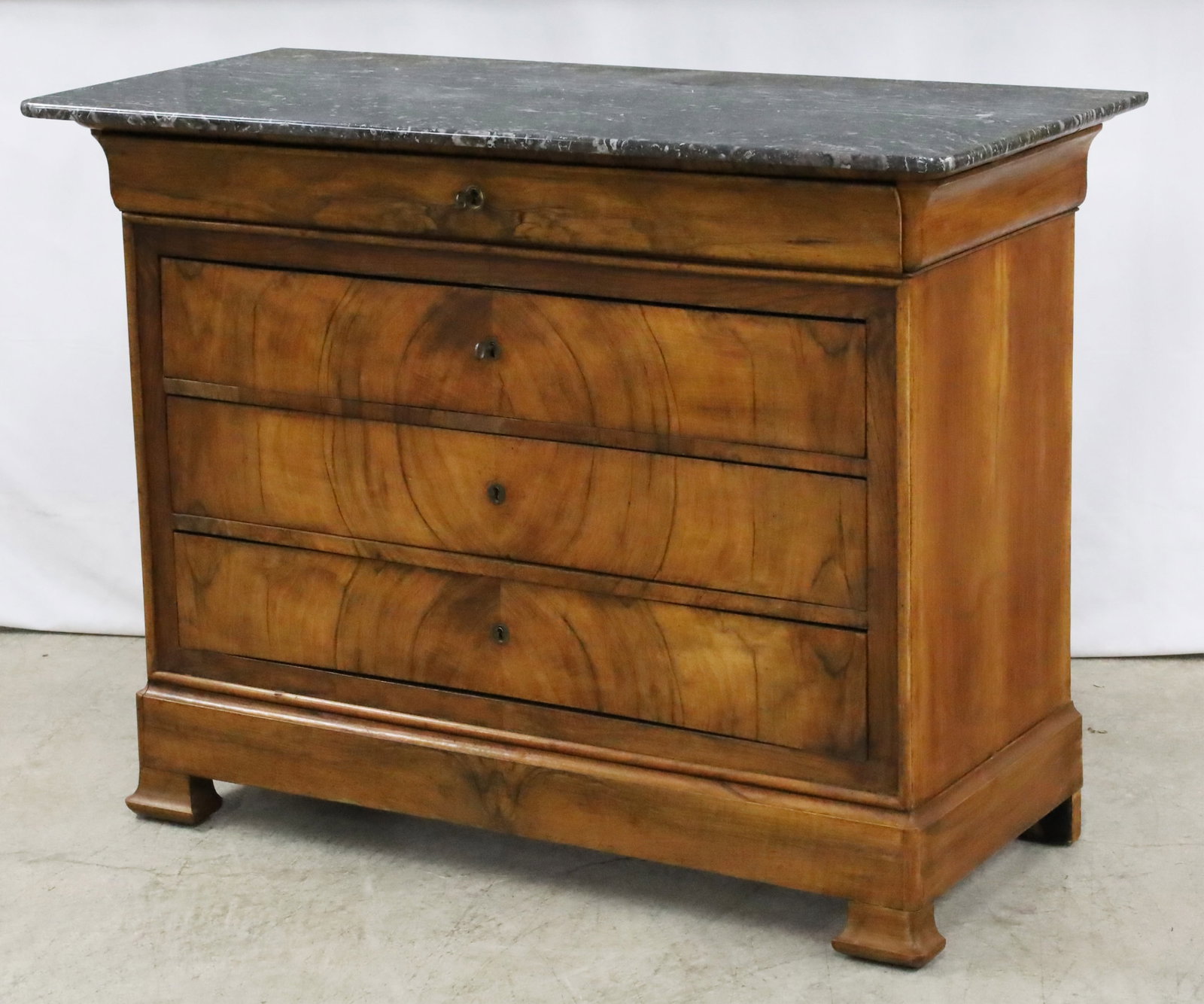 LOUIS PHILIPPE WALNUT COMMODE - 3