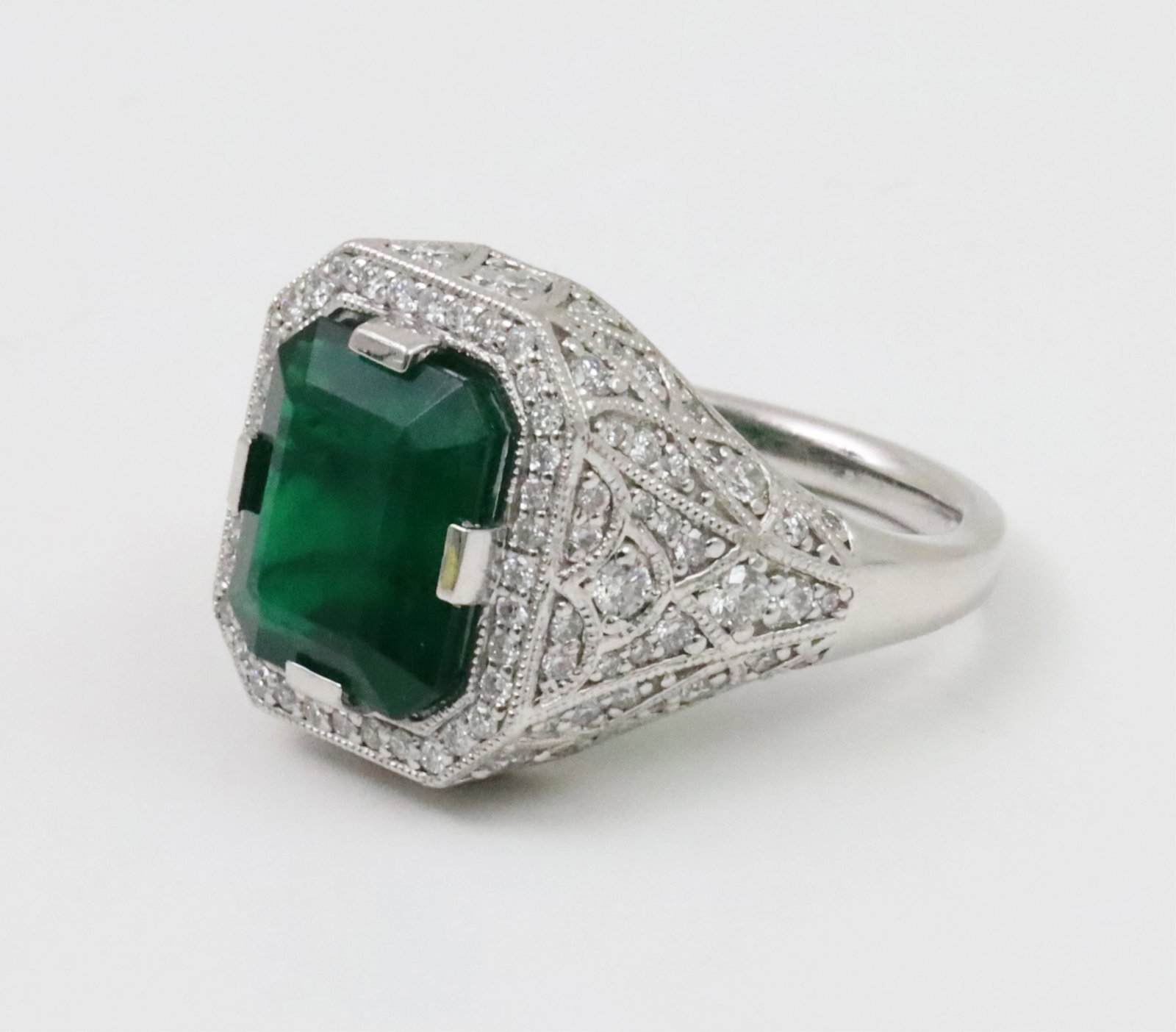 PLATINUM EMERALD AND DIAMOND RING, GIA - 4