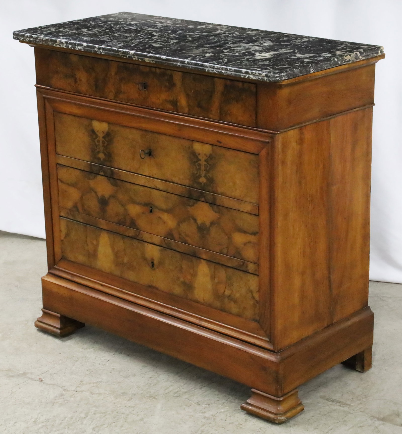 LOUIS PHILIPPE WALNUT COMMODE - 3