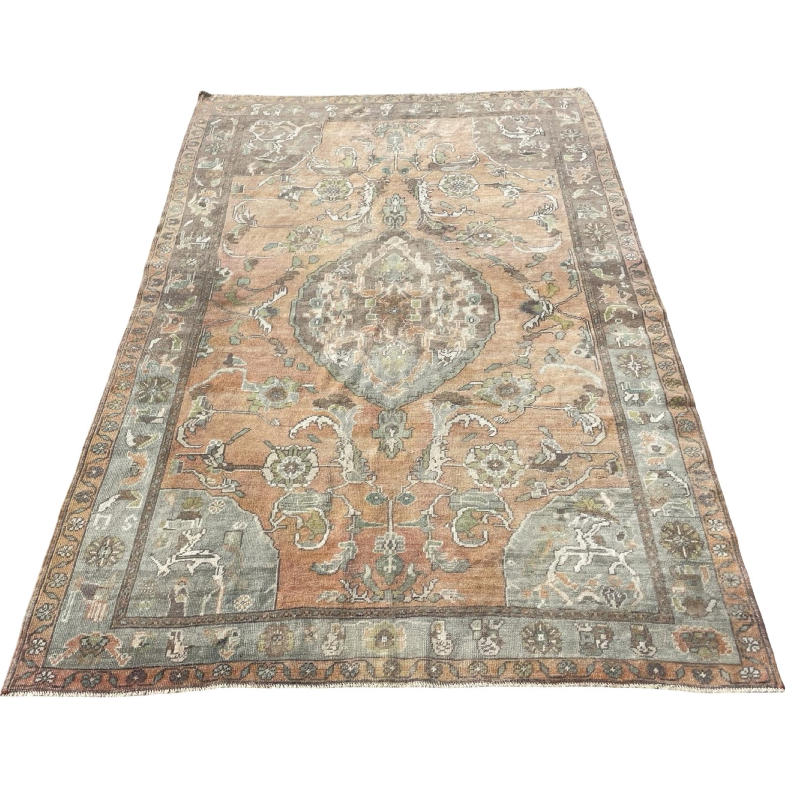 OUSHAK RUG 6' X 8'10 (1 of 2)