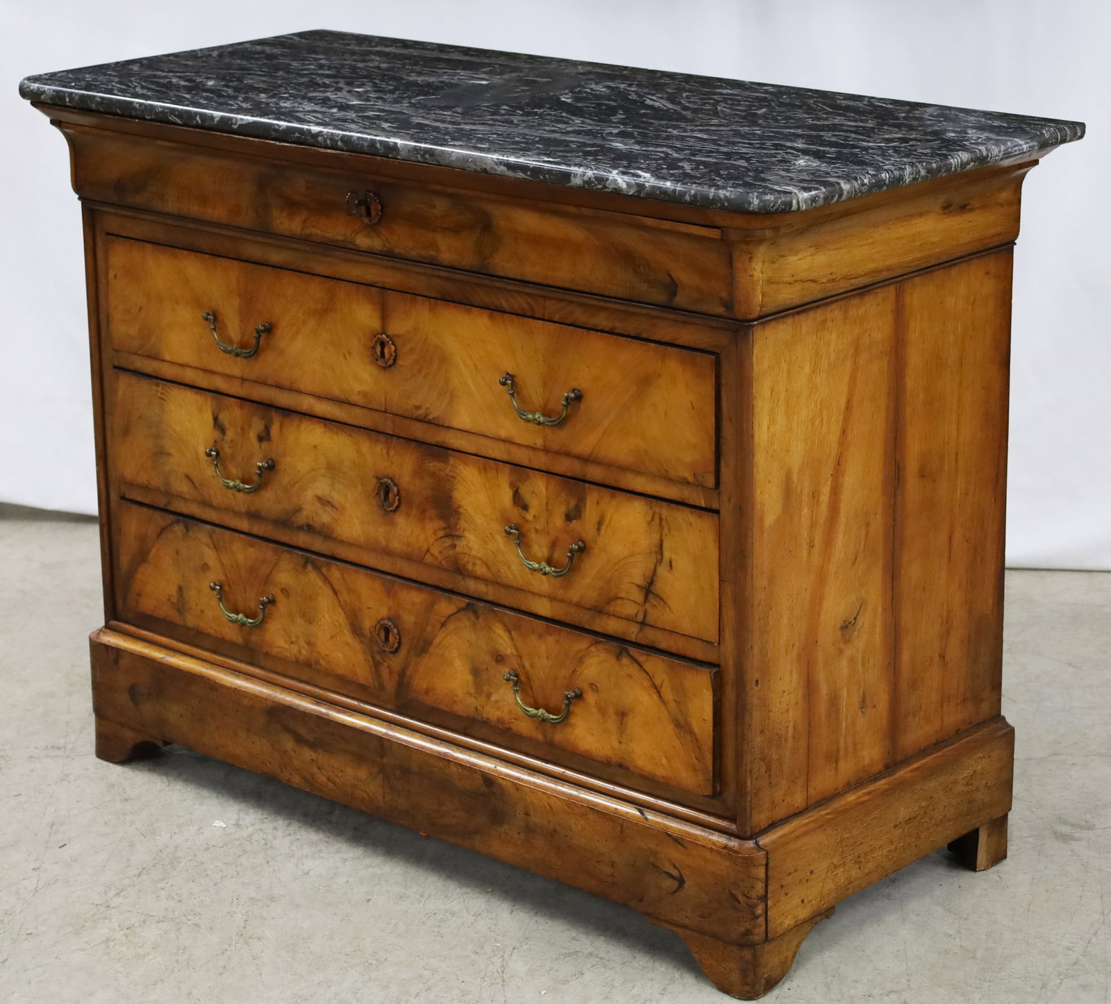 LOUIS PHILIPPE WALNUT COMMODE - 3