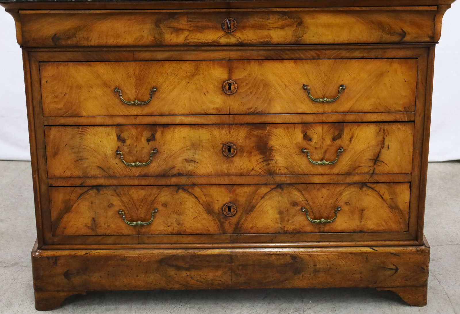 LOUIS PHILIPPE WALNUT COMMODE - 5