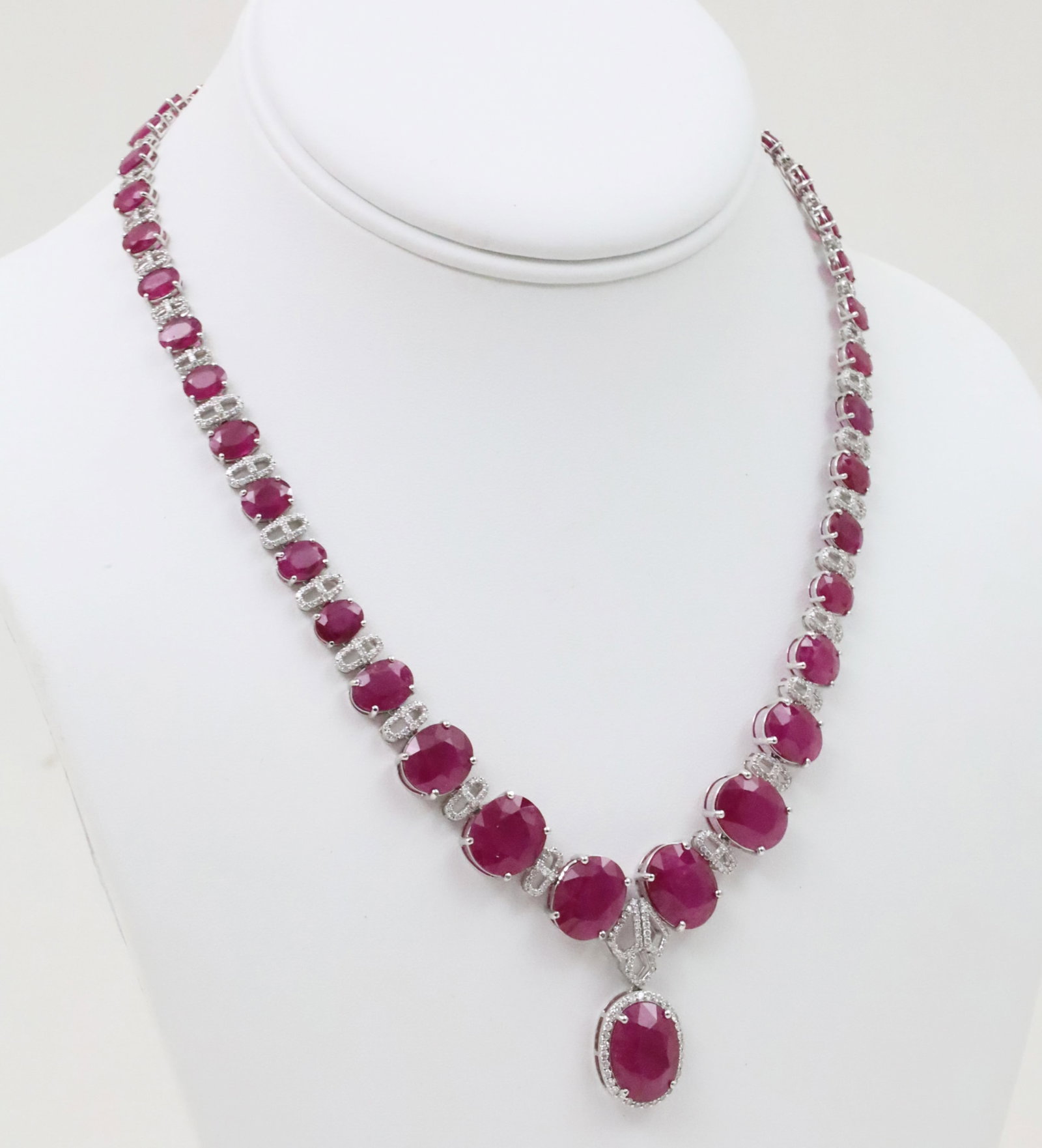 BURMESE RUBY AND DIAMOND NECKLACE - 2